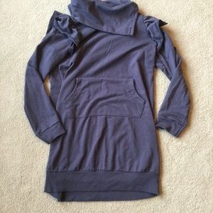 EUC Anais long sleeve navy blue ruffle dress with pockets large